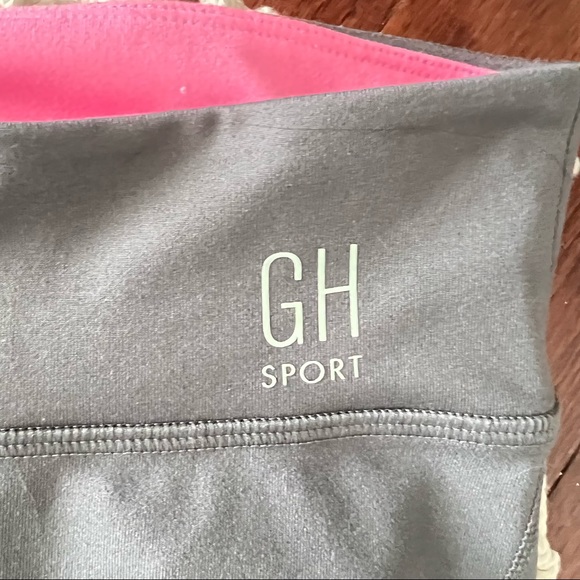 🏷️SALE!!{Gilly Hicks Sport} Athletic Leggings - Picture 2 of 6